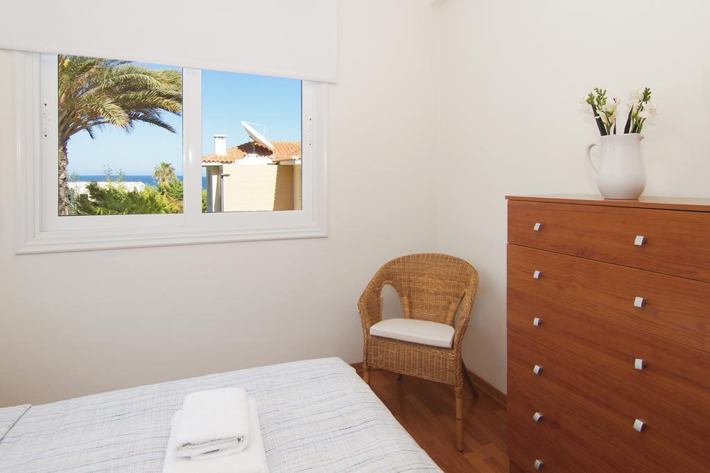 Villa Celine Protaras Extérieur photo